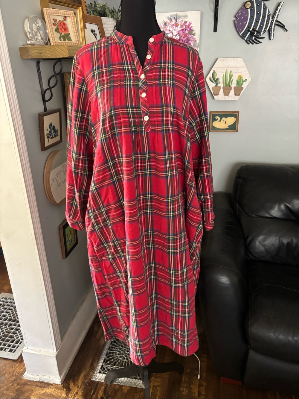 Vtg LL bean dobby pintuck nightgown red plaid flannel womens XS petite